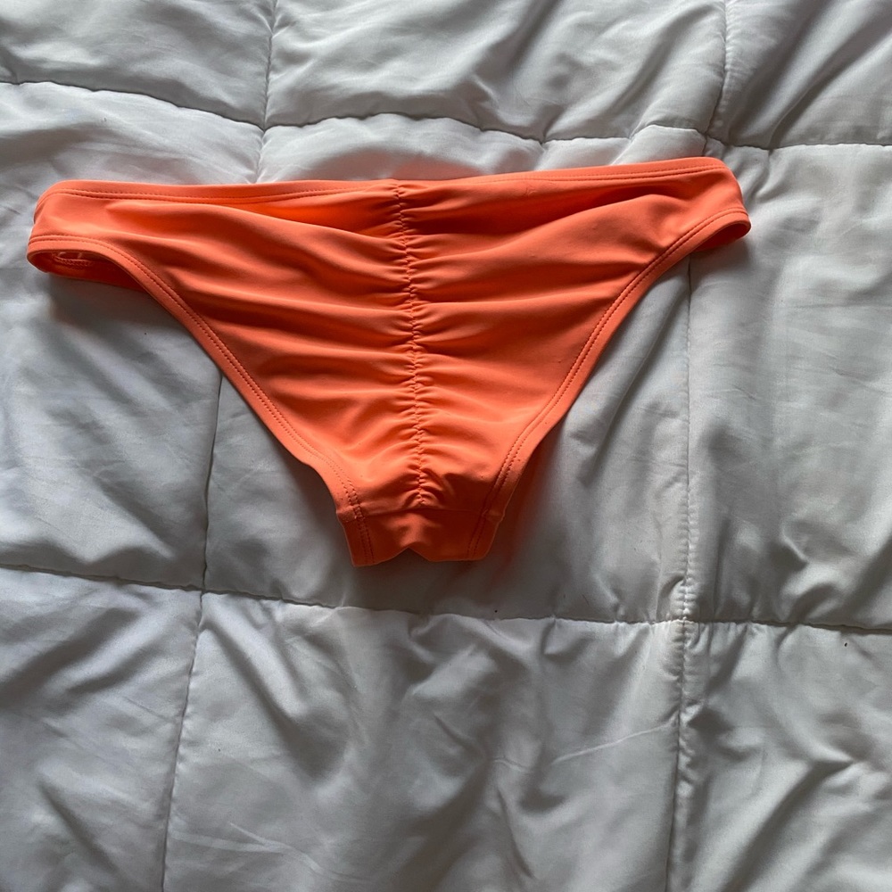 Bikini bottoms